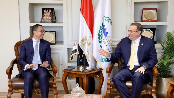 المهندس حاتم نبيل والدكتور حسن الخطيب المهندس حاتم نبيل والدكتور حسن الخطيب