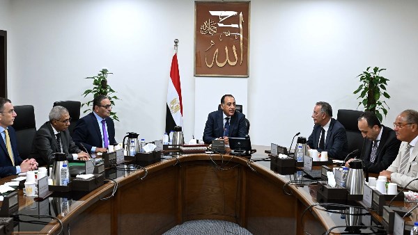 رئيس مجلس الوزراء رئيس مجلس الوزراء
