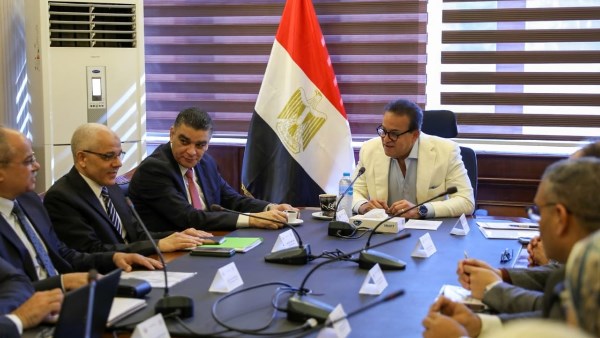وزير الصحة وزير الصحة