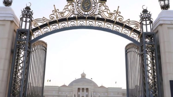 جامعة القاهرة الأهلية