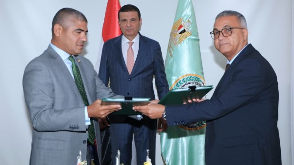 وزير الزراعة