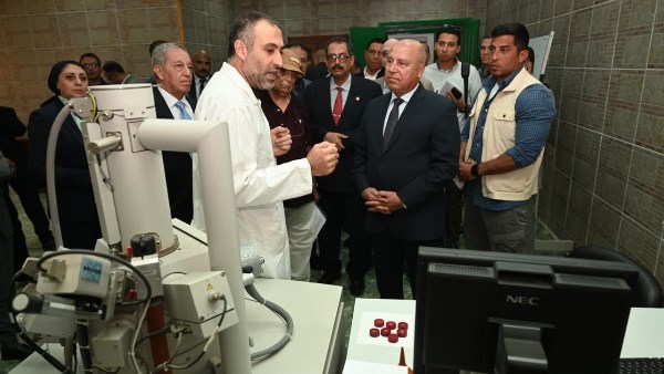 وزير الصناعة والنقل