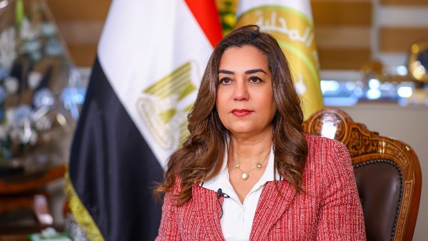 الدكتورة منال عوض
