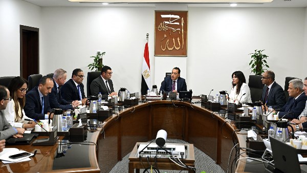رئيس مجلس الوزراء رئيس مجلس الوزراء
