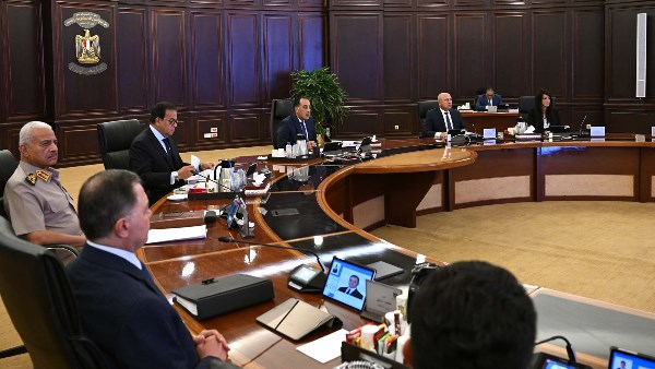 رئيس مجلس الوزراء رئيس مجلس الوزراء