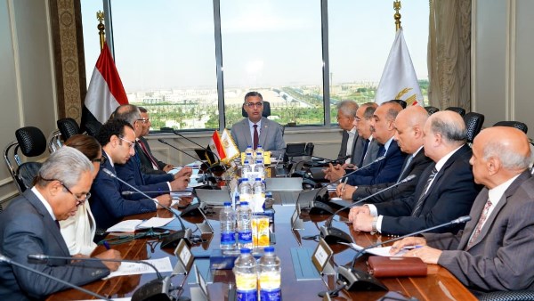 وزير التموين وزير التموين