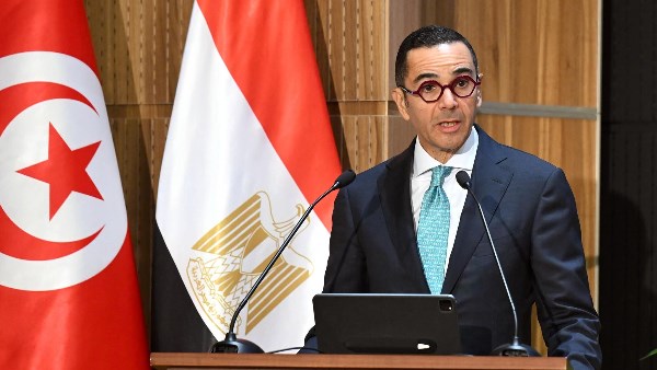 وزير الاستثمار وزير الاستثمار