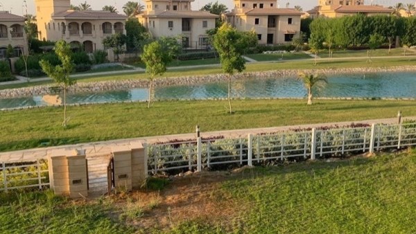 فيلا Lake Villa