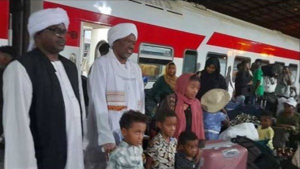 عودة الأشقاء السودانيين طوعا إلى وطنهم