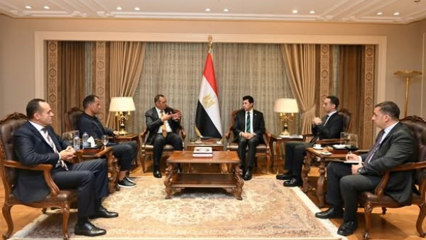 وزير الرياضة يكشف عن آخر استعدادات إطلاق دوري مدارس مصر وزير الرياضة يكشف عن آخر استعدادات إطلاق دوري مدارس مصر