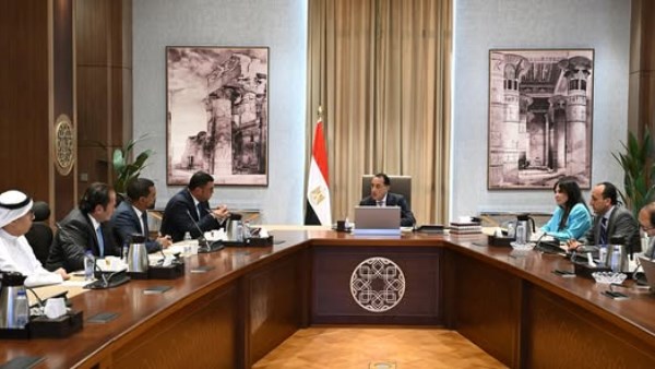 مدبولي يكشف تفاصيل إنشاء منطقتين للأعمال بالعاصمة الإدارية ورأس الحكمة مدبولي يكشف تفاصيل إنشاء منطقتين للأعمال بالعاصمة الإدارية ورأس الحكمة