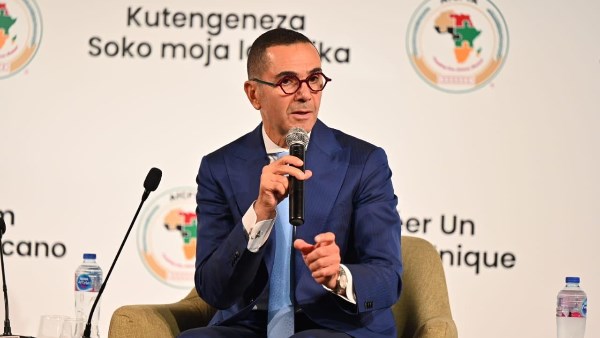 في حوار مع القطاع الخاص.. الخطيب يكشف عن أبرز تحديات الاستثمارات في حوار مع القطاع الخاص.. الخطيب يكشف عن أبرز تحديات الاستثمارات
