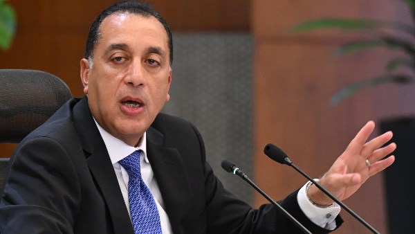ما حقيقة خروج الأموال الساخنة؟.. رئيس الوزراء يوضح ما حقيقة خروج الأموال الساخنة؟.. رئيس الوزراء يوضح
