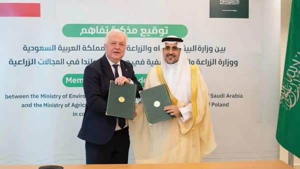 السعودية وبولندا توقعان مذكرة تفاهم لتعزيز الشراكة في القطاع الزراعي