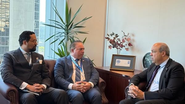 مصر والدومينيكان تبحثان تعزيز التعاون في الطيران المدني 