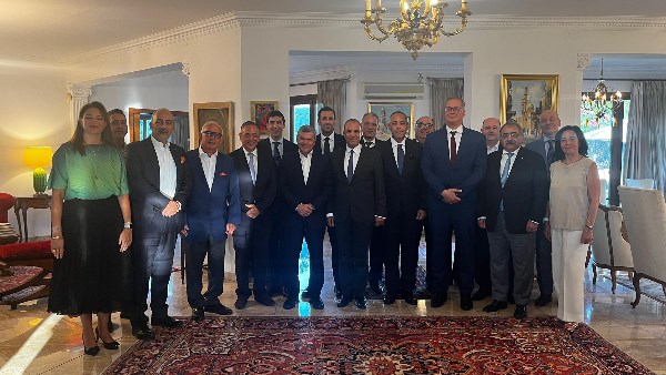 وزير الخارجية وزير الخارجية