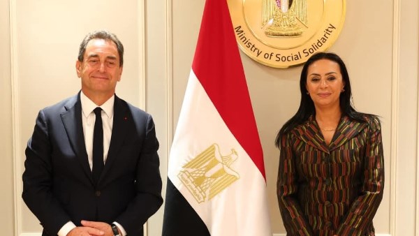 الدكتورة مايا مرسي الدكتورة مايا مرسي