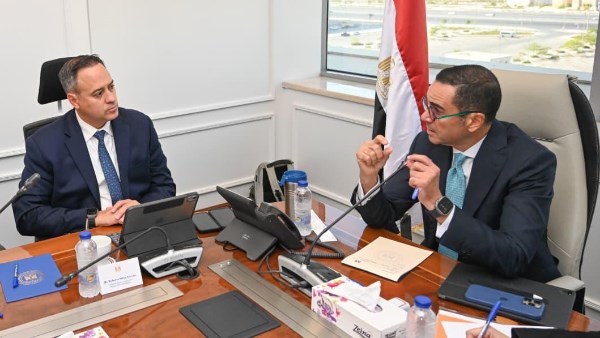 وزير الاستثمار وزير الاستثمار
