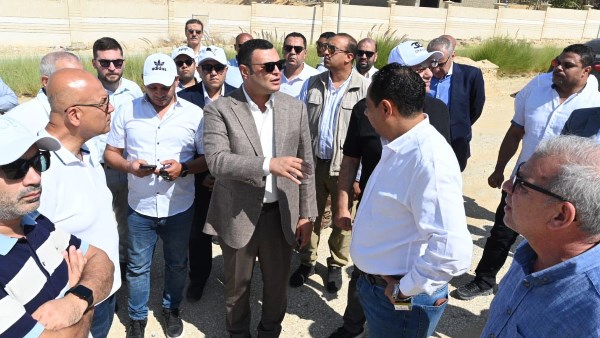 وزير الإسكان وزير الإسكان