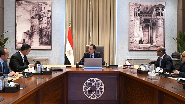 رئيس مجلس الوزراء رئيس مجلس الوزراء