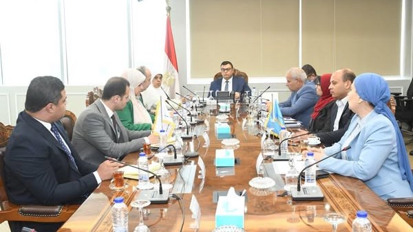 وزير الإسكان