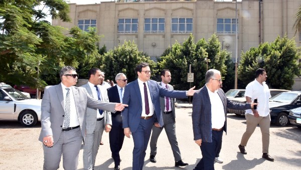وزير الثقافة