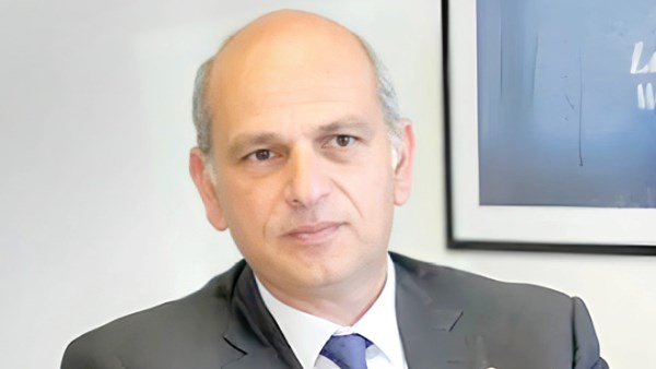 أيمن سامى مدير مكتب jll مصر
