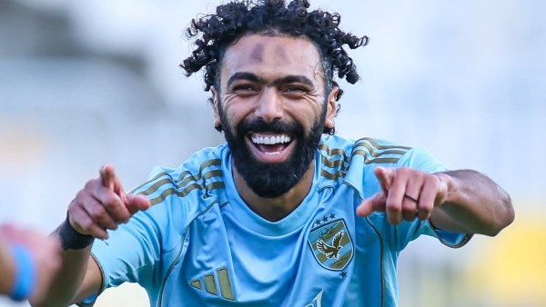 لاعب النادي الأهلي