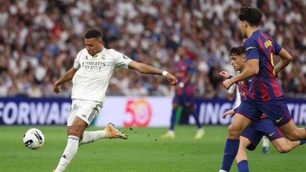 ريال مدريد وبرشلونة 