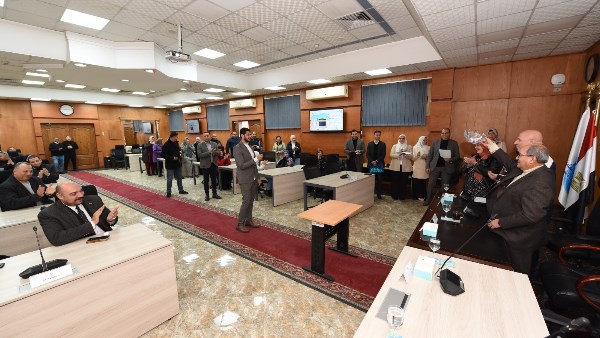 القابضة لمياه الشرب والصرف الصحي