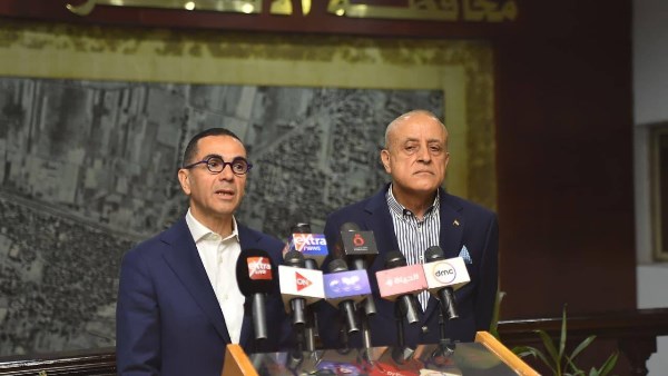 وزير الاستثمار والتجارة الخارجية