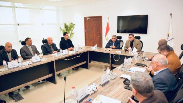 وزير الإسكان