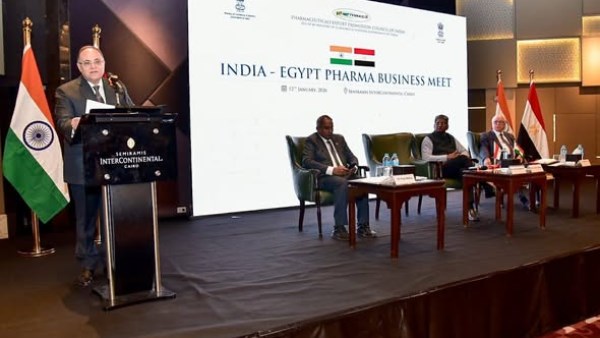 سفير الهند بالقاهرة: مصر شريك استراتيجي محوري لتعزيز التعاون الدوائي ونقل التكنولوجيا بالمنطقة