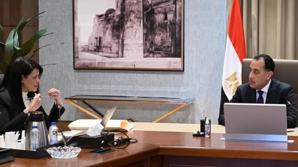 رئيس الوزراء يتابع آليات ترجمة مستهدفات "السردية الوطنية للتنمية الشاملة" إلى برنامج تنفيذي