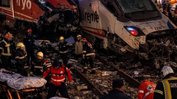 مصر تعزي مملكة إسبانيا في ضحايا حادث القطار