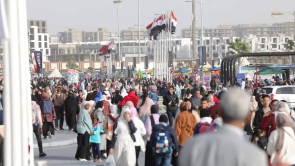 معرض القاهرة الدولي للكتاب يتخطى مليوني زائر خلال 5 أيام