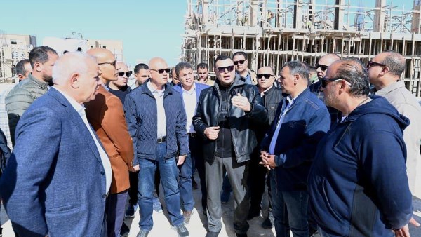 وزير الإسكان