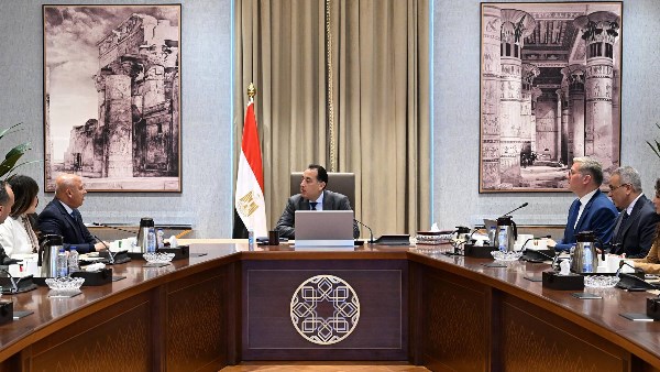 رئيس مجلس الوزراء