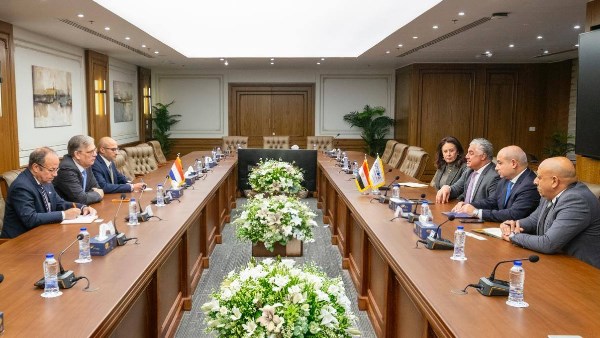 رئيس اقتصادية قناة السويس