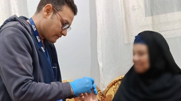 الزيارات المنزلية لكبار السن