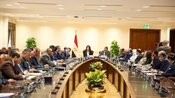 وزيرة الإسكان تطرح رؤية الوزارة بشأن قانون الإدارة المحلية وعلاقته بالمدن الجديدة