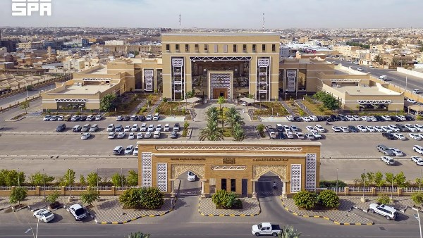 السعودية.. 15.3 مليون ريال لصيانة الطرق ورفع كفاءة البنية التحتية جنوب بريدة