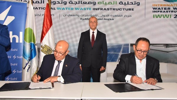 «سهل» توقع مذكرة تفاهم مع «القابضة لمياه الشرب» للتوسع في خدمات التحصيل الإلكتروني وشحن العدادات 