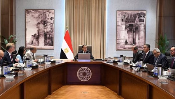 رئيس مجلس الوزراء