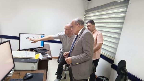 وزير الكهرباء