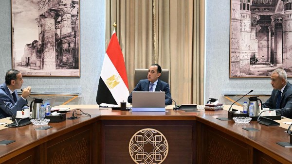 رئيس مجلس الوزراء