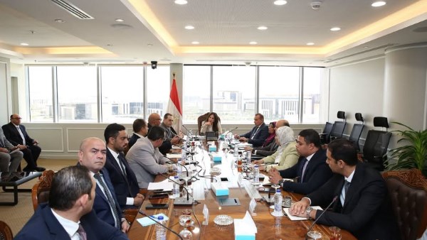 وزيرة الإسكان