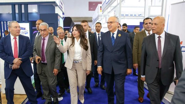 وزيرة الإسكان