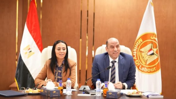 وزيرا العمل والتضامن الاجتماعي