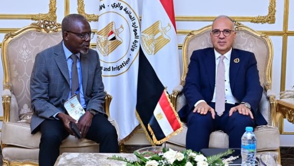 وزير الري